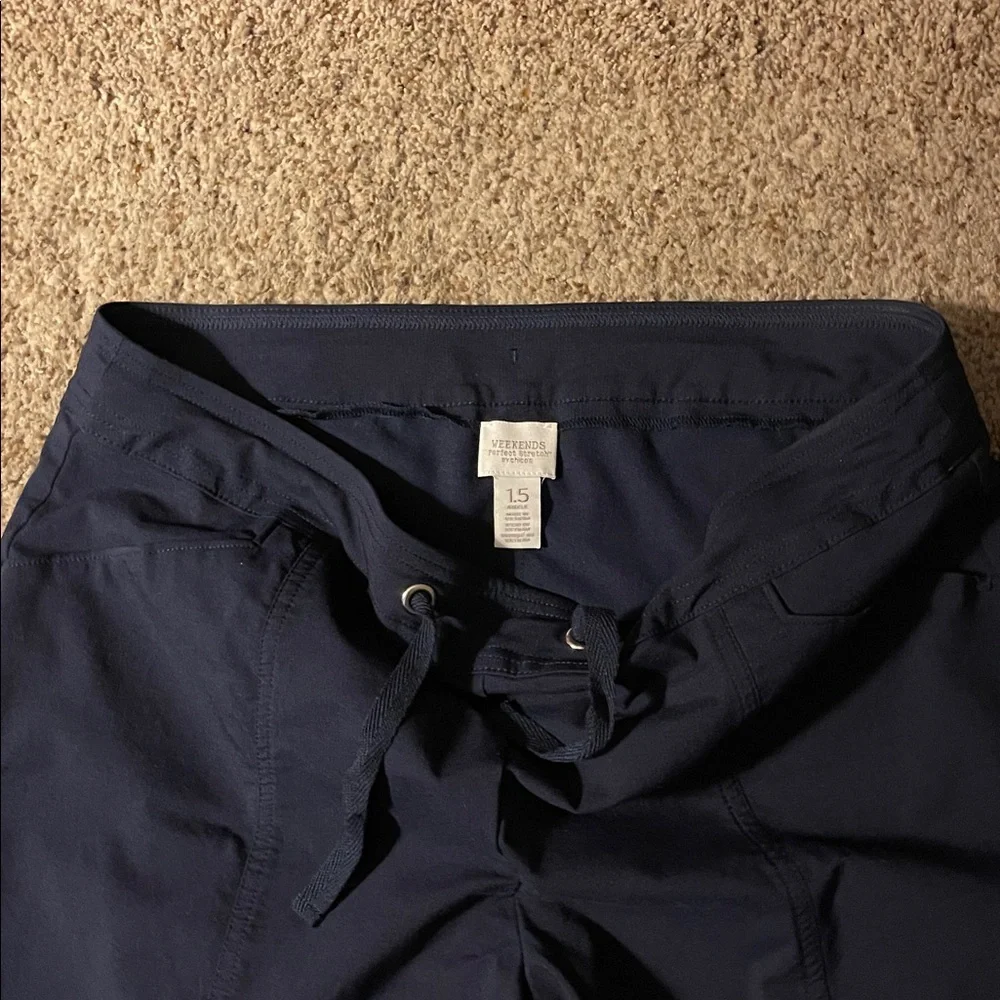 Chico’s women’s weekends perfect stretch ankle pants 1.5 / 10 navy - Picture 4 of 5